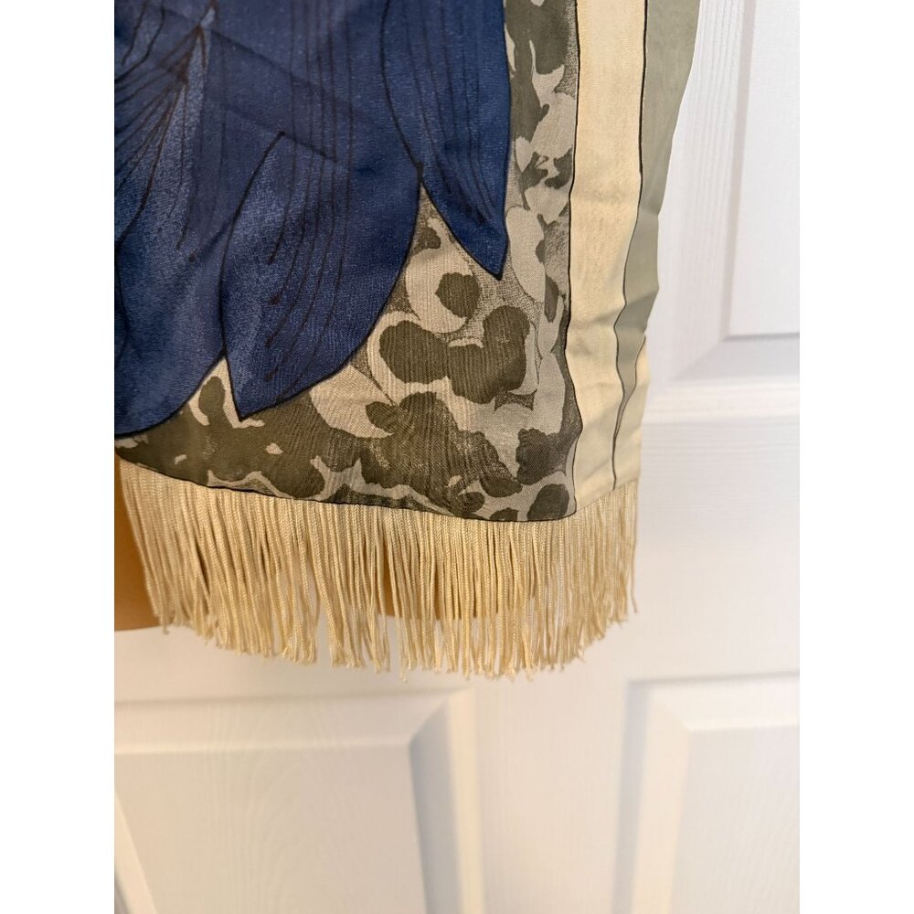 Fringed Rectangular Scarf Reversible Two Differen… - image 3